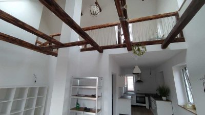 Galeriewohnung: Erstbezug in Neubau mit Balkon und Einbauküche, Garten in Nähe zur Mitbenutzung