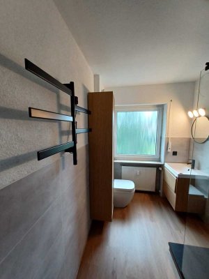Attraktive, modernisierte 2-Zimmer-Wohnung mit Balkon im 3. OG in Ronhof / Kronach