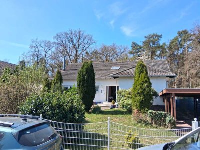 Geräumiges Einfamilienhaus mit Einliegerwohnung in ruhiger Waldrandlage in Weilerbach