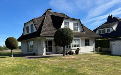 Weißes 4 Zimmer - Landhaus 
mit Vollkeller
in Feldrandlage von Schenefeld