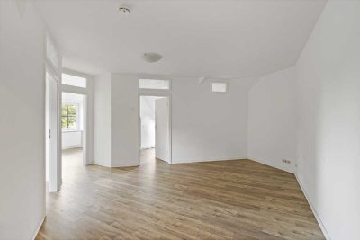 Große 2-Raumwohnung mit vielseitigen Nutzungsmöglichkeiten in Trotha