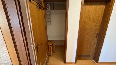 Gepflegte 2-Zimmer Wohnung mit Balkon in Freiburg-Littenweiler