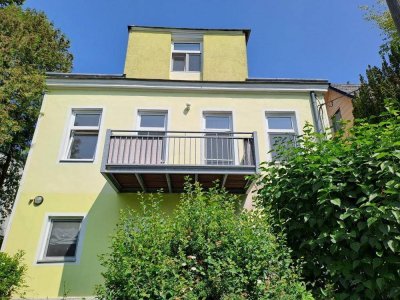 SOMMERFRISCHE VOR DEN TOREN WIENS