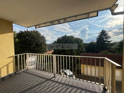 Düren: Renoviert bezugsfrei, 117m², 4 Zimmer, Parkett, Balkon, 1 Stellplatz, Garten, opt. 2x Garage!