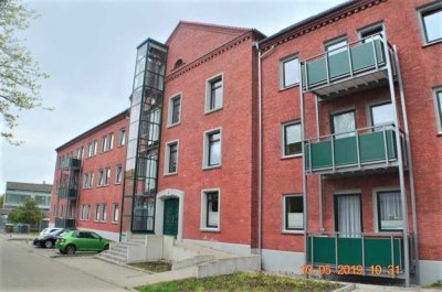 Helle 2-Zimmer-Wohnung mit Balkon in Wismar-Friedenshof
