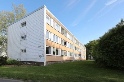 Familienfreundliche Wohnung mit hellem Badezimmer // 2.OG links