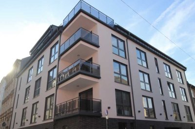 HELL, OFFEN, GROSSZÜGIG - Wunderschöne 3 Zimmer Neubauwohnung mit schöner Balkonterrasse