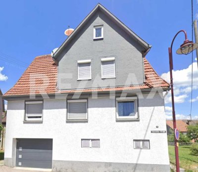 Charmantes Zuhause mit Potential: Ein Liebhaberprojekt in Haiterbach!