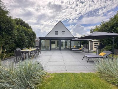 PROVISIONSFREIES EFH direkt v. Eigentümer - Wintergarten-Sauna-Klima-große Terrasse-5 x Smart-TV...