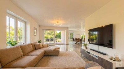 Moderne Villa mit traumhaftem Gartenidyll und luxuriösem Wohnambiente in Wiesbaden