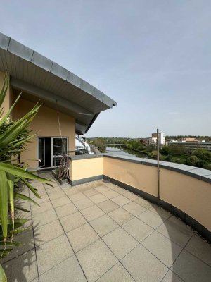 1 Zimmer Penthouse Wohnung im 5. OG in Stuttgart-Bad Cannstatt