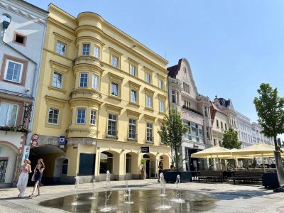 Erstvermietung nach Sanierung!Gemütliche 2-Raumwohnung mit neuer Einbauküche direkt beim Stadtplatz!
