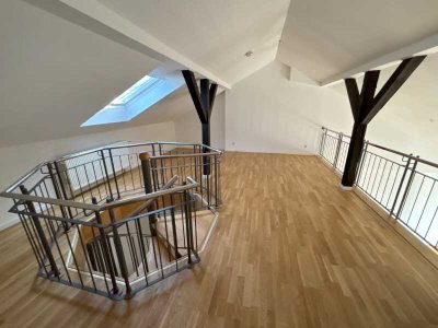 Altbau-Maisonette mit Galerie | 2 Bädern | Parkett | Süd-Balkon