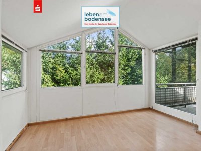 Freundliche 2-Zimmer-Dachgeschosswohnung 
mit Balkon und Stellplatz