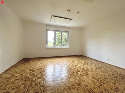 WALTENDORF: Renovierter Wohntraum mit zwei Balkonen