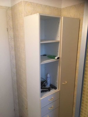 Möblierte, helle 2-Zimmer-Wohnung im 1. OG in Leoprechting