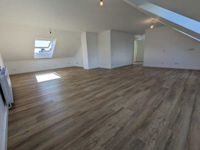 Nachmieter gesucht: Provisionsfreie und vor 2 Jahren neu ausgebaute 2-Zimmer-Wohnung in Voerde