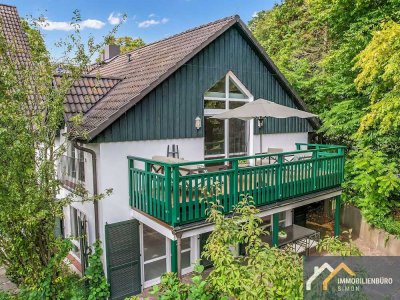 Wohnen wie im Haus: Stilvolle Maisonette mit Terrasse und Balkon