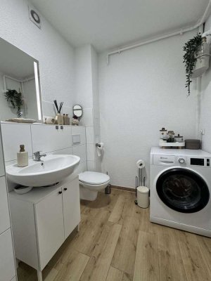 FREI Hannover Mitte BALKON hochwertige Einbauküche Waschmaschine TEILMÖBLIERT Sonstiges