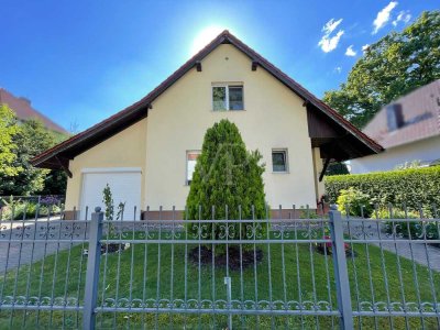 Stilvolle Wohnidylle – ruhige Lage, beste Anbindung, gemütlicher Wintergarten