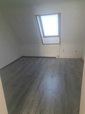 Helle, gemütliche 2 Zimmer Wohnung