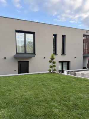 Wunderschönes Zweifamilienhaus