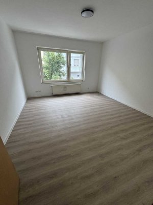 frisch renovierte 3ZKB-Wohnung in der Innenstadt von Saarbrücken
