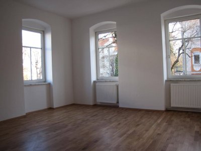 119,05 m² 4-Zimmer Wohnung in zentraler Lage - Perfekt für WGs