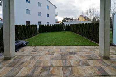 Neubau / Erstbezug: Traumhaft ausgestattete Gartenwohnung mit luxuriöser Einbauküche u.v.m.