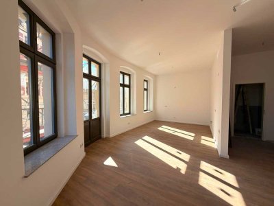 [LETZTE WOHNUNG] - Stilvolle MAISONETTE mit EBK, 2 Bädern, 2 Balkonen
