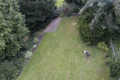 Alternative zum Haus: Riesige 3 Zi. über 2 Etagen, Garten, Sonnenterrasse und EBK