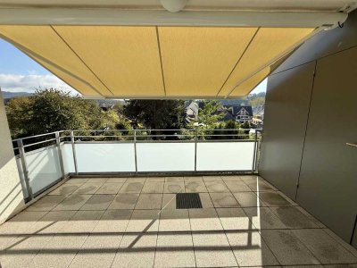 Barrierefreie+ wunderschöne Eigentumswohnung
zentral in Müllheim!
4 Zimmer/ 2 Badezimmer/ Balkon u