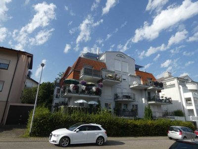 PF-Maihälden - Moderne 3,5-Zimmer-Familien-Mietwohnung mit Aufzug + großem Balkon u. Freisitz!
