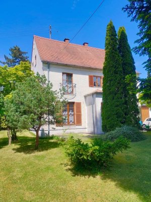 schönes Haus mit großem Grundstück in Gersthofen zu vermieten