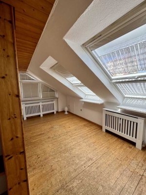 Helle 3,5-Zimmer-Dachgeschosswohnung mit guter Anbindung in zentraler Lage in Crailsheim (74564)