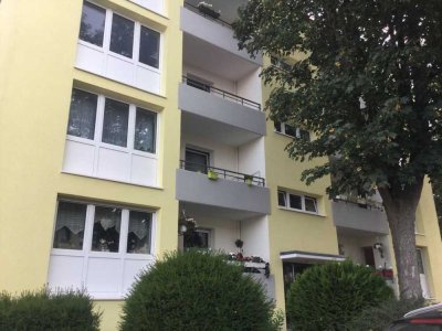 So schön ist Heißen! Renovierte 3 Zimmer mit Sonnenbalkon