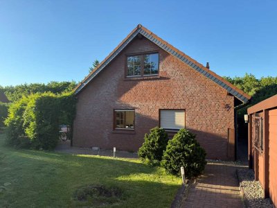 Gepflegter 4-Zimmer-Bungalow mit EBK in Salzgitter (Bad)