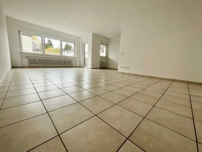 Gut geschnittene 3-Zimmerwohnung mit Süd-Loggia in beliebter Bensberger Wohngegend