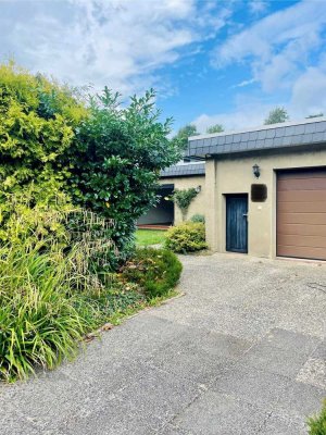 Charmanter Bungalow mit großem Garten und Ausbaupotenzial – 979 m² Grundstück!
