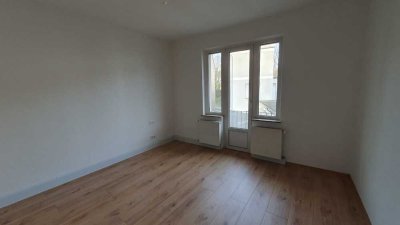 Renovierte, teilmöblierte 2-Zimmer-Wohnung in ruhiger Seitenstraße der Bochumer Innenstadt