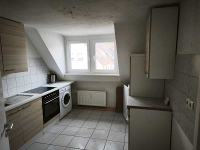 1-Zimmer-Dachgeschosswohnung mit EBK in Zweibrücken