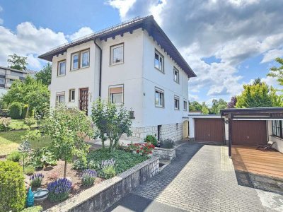 Preis-Leistungs-Hammer - Großzügiges Zweifamilienhaus in Creidlitz