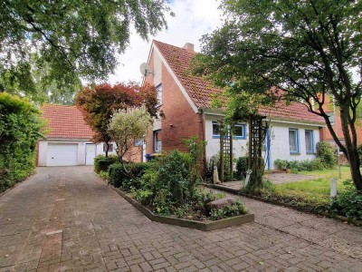 Gemütliches EFH mit großem Garten, Garage und Nebenräumen – ruhiges Wohnen mit viel Platz