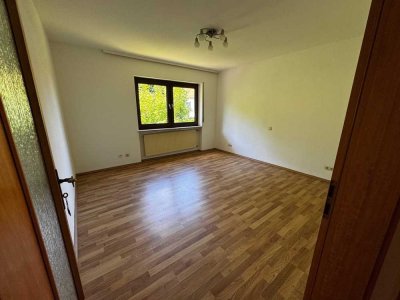 Exklusive 3-Raum-Wohnung mit Balkon in Wachenheim