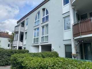 Moderne , helle 3 Zimmerwohnung mit Balkon sucht Nachmieter