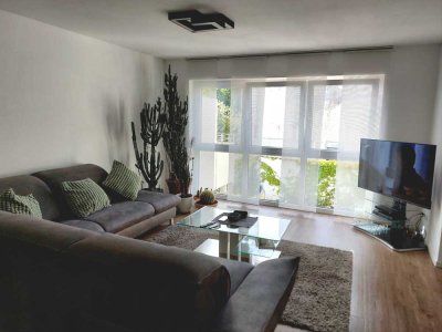 *Attraktive geräumige 3-ZKB-Wohnung mit großem Süd-Balkon mit Fahrstuhl*