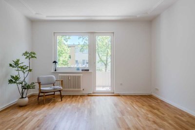 Helle Wohnung, Stuck, 5 J. Garantie – ohne Provision