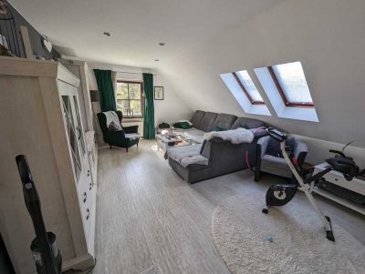 Freundliche 2,5-Zimmer-DG-Wohnung in Gotha - OT Siebleben