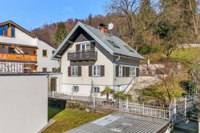 TOP GEPFLEGTES EINFAMILIENHAUS MIT TERRASSE UND GARAGENSTELLPLATZ IN GNIGL