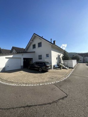 Sehr gepflegtes massivbau EFH